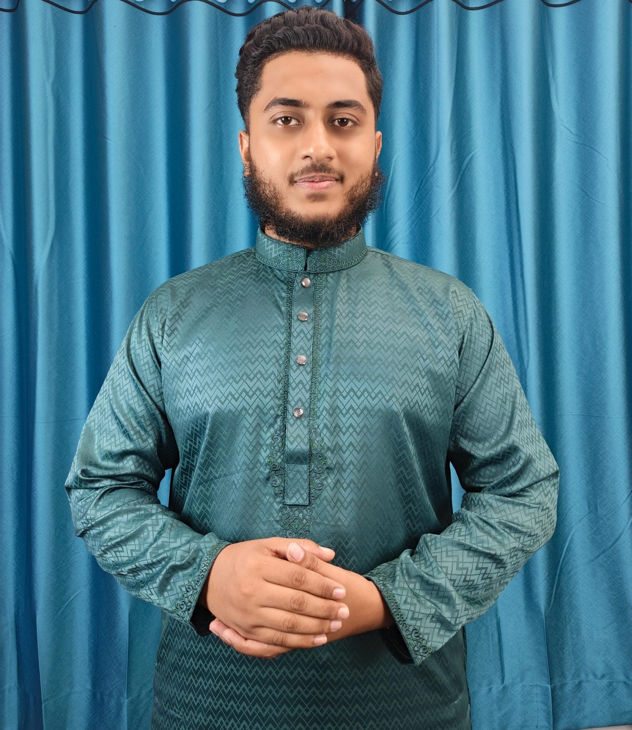 প্রিমিয়াম গ্লসি কটন এমব্রয়ডারি পাঞ্জাবি ( Code: NG-20 )